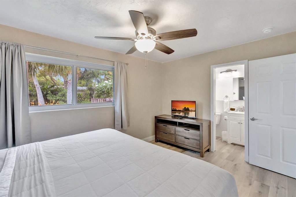 925 NE 25th Avenue, Pompano Beach, FL 33062 Photo