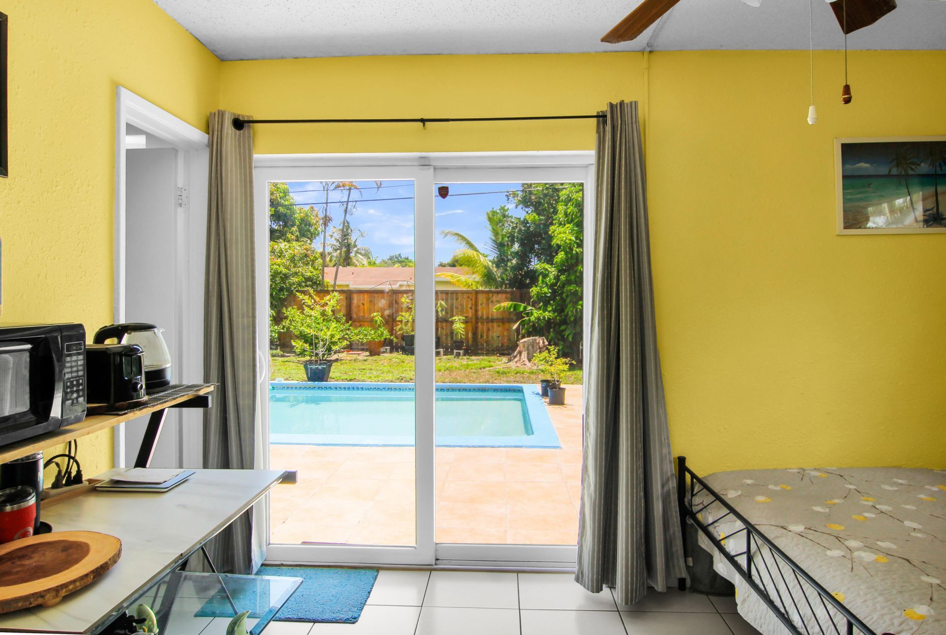 1650 NW 1st Way, Pompano Beach, FL 33060 Photo
