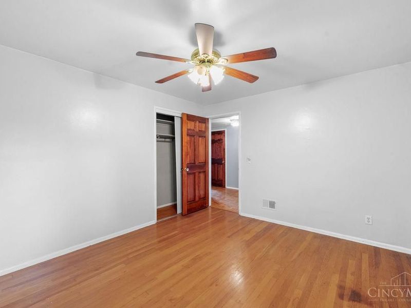 3044 Coral Park Drive, Cincinnati, OH 45211 Photo 21