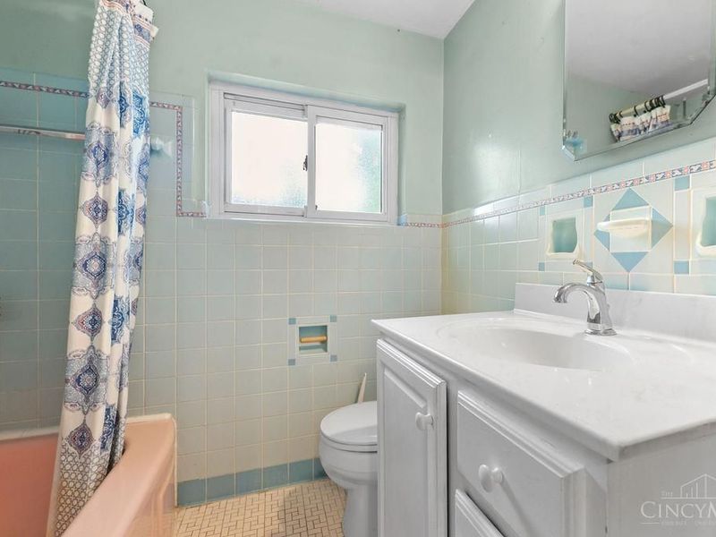 3044 Coral Park Drive, Cincinnati, OH 45211 Photo 23