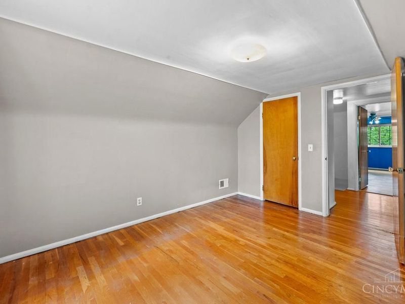 3044 Coral Park Drive, Cincinnati, OH 45211 Photo 26