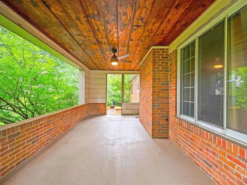 3044 Coral Park Drive, Cincinnati, OH 45211 Photo 37