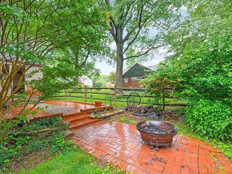 3044 Coral Park Drive, Cincinnati, OH 45211 Photo 40