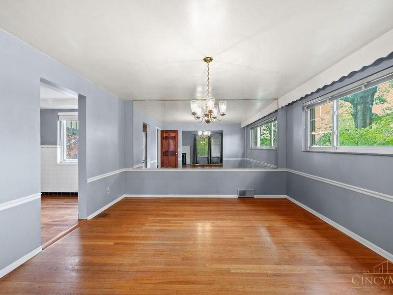 3044 Coral Park Drive, Cincinnati, OH 45211 Photo 7