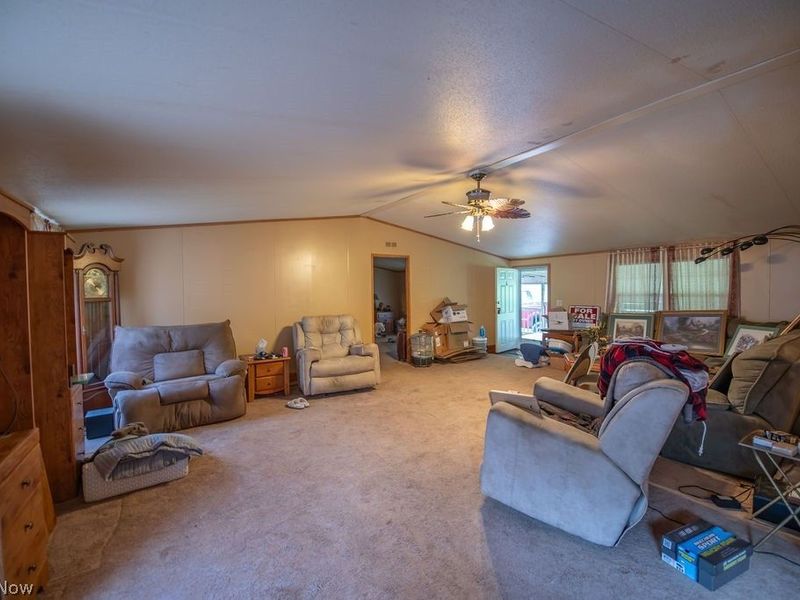 9805 Crooked Creek Road SE, Uhrichsville, OH 44683 Photo 11