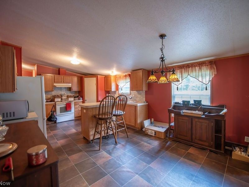 9805 Crooked Creek Road SE, Uhrichsville, OH 44683 Photo 14
