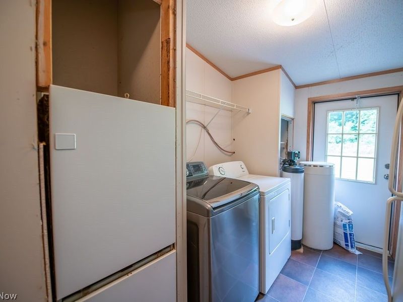 9805 Crooked Creek Road SE, Uhrichsville, OH 44683 Photo 20