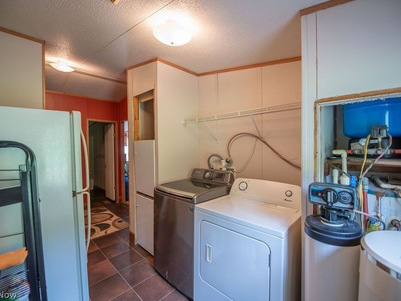 9805 Crooked Creek Road SE, Uhrichsville, OH 44683 Photo 21