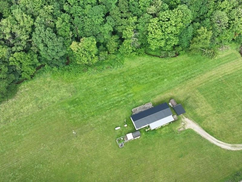 9805 Crooked Creek Road SE, Uhrichsville, OH 44683 Photo 3
