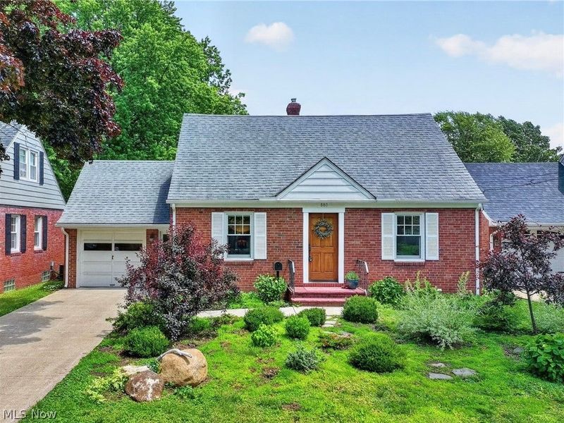 880 Sandusky Street, Conneaut, OH 44030 Photo 1