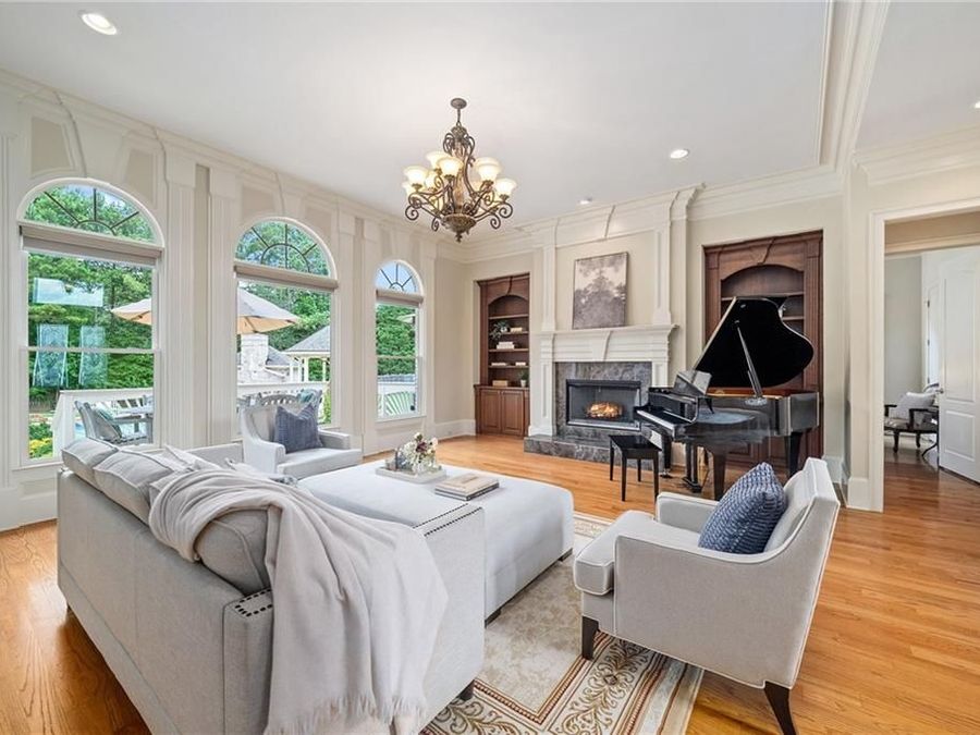 Property Image 11