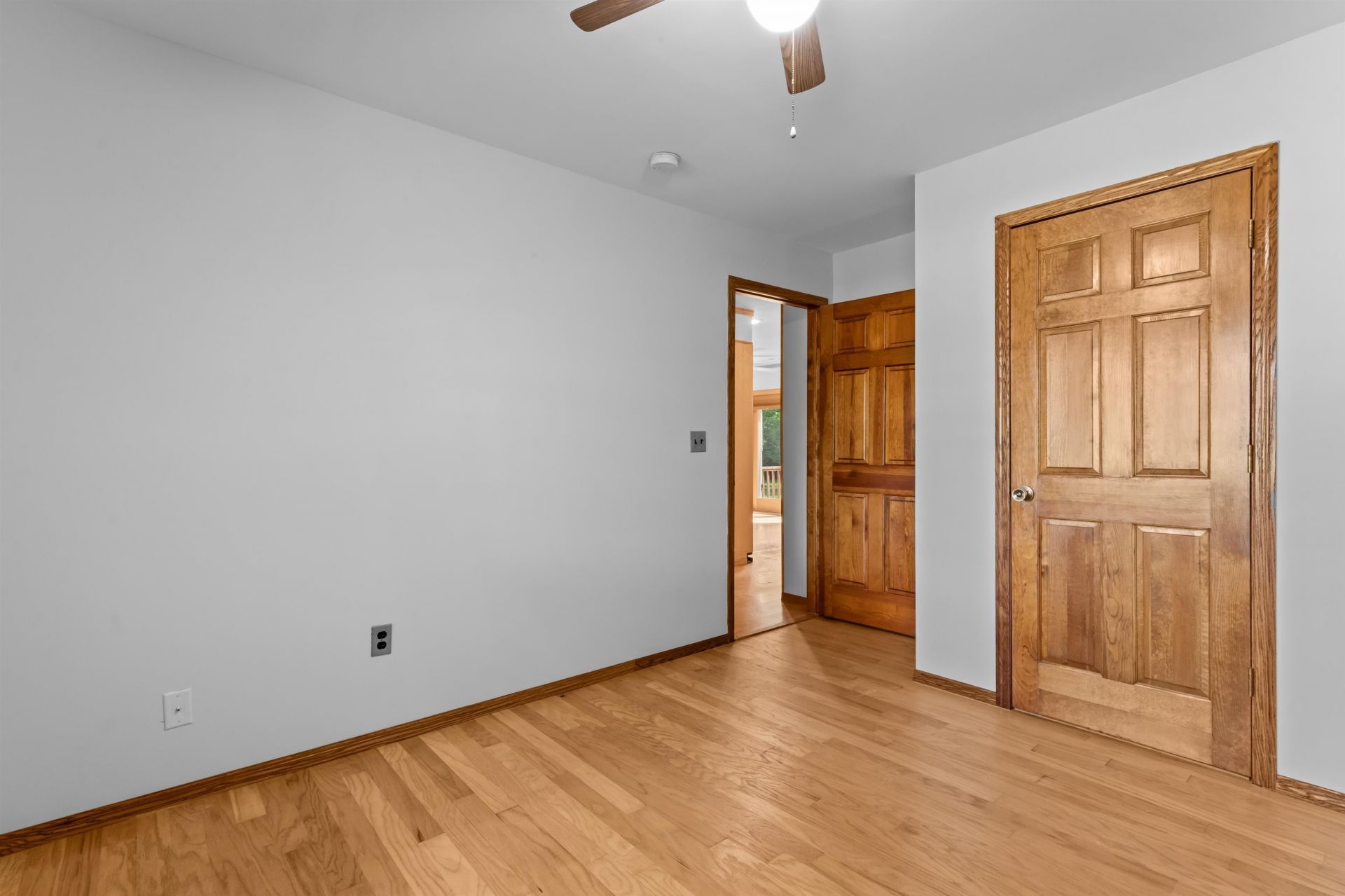 2600 Minnick Rd Photo 16
