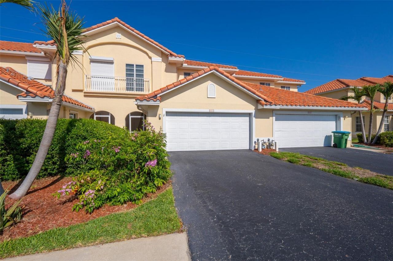 8414 Maria Court , Unit 5, Cape Canaveral, FL 32920 Photo