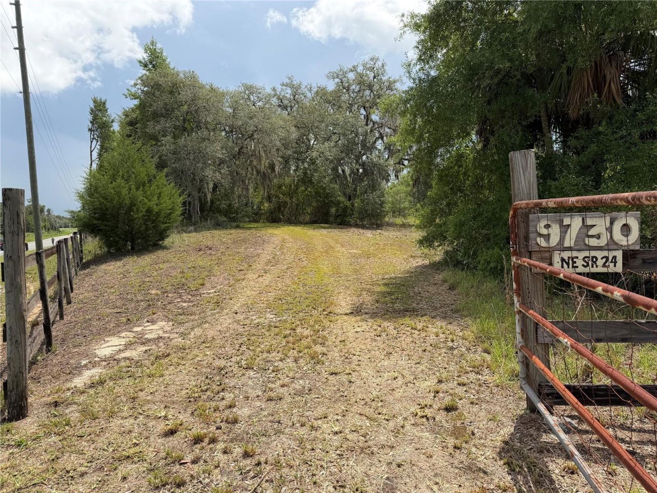9730 NE State Road 24 , Archer, FL 32618 Photo