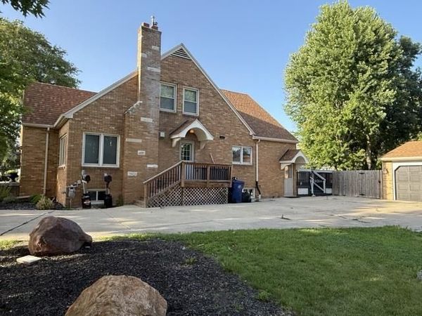 1500 Tonti Street, LaSalle, IL 61301
