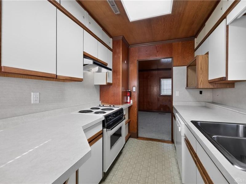3802 E 4th Street, Dayton, OH 45403 Photo 10
