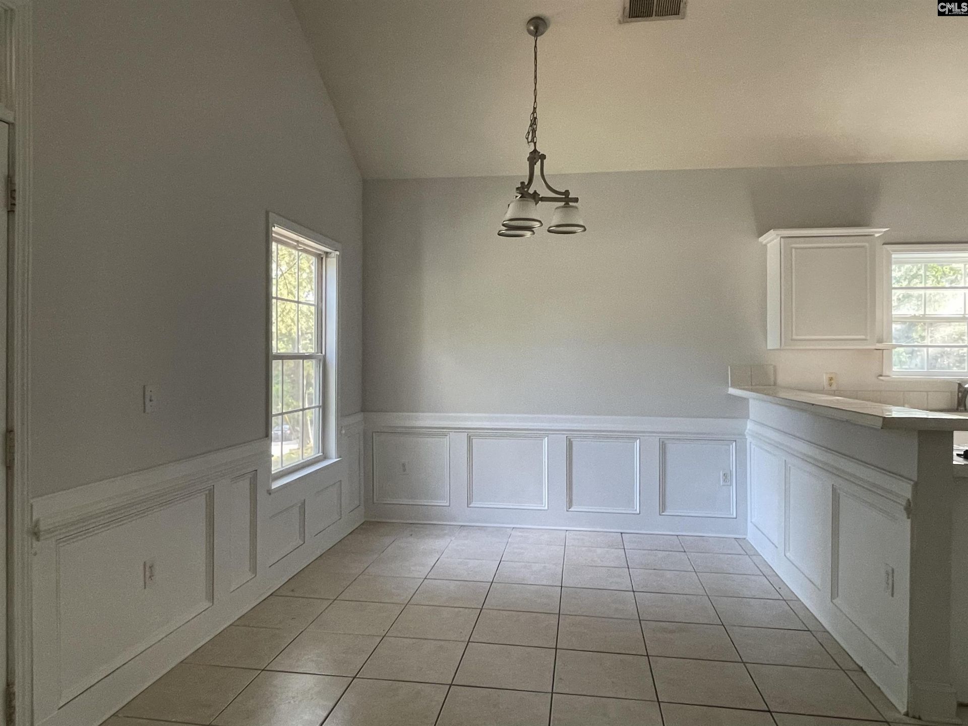 254 Pine Court  Photo 4