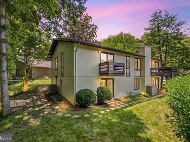 12307 MULBERRY COURT, WOODBRIDGE, VA 22192