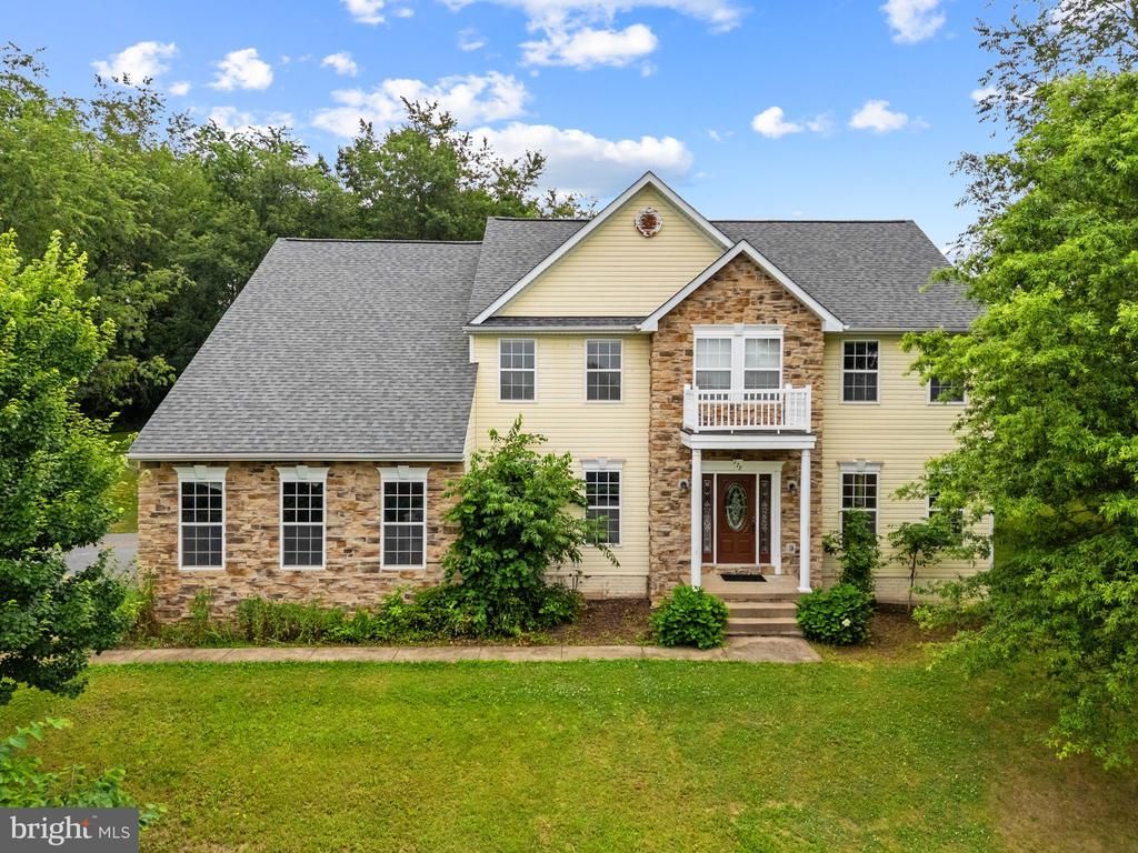 177 Coventry Lane, Harpers Ferry, WV 25425 Main Photo