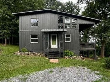 229 SUNSET LANE, LINDEN, VA 22642