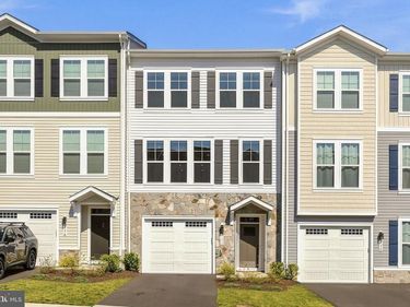 122 CHECKERSPOT WAY, LAKE FREDERICK, VA 22630