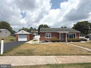 339 RIDGE AVENUE, MIDDLETOWN, PA 17057