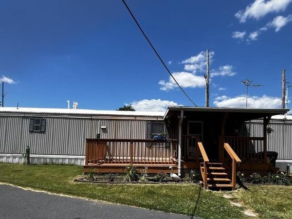 221 EBY LANE , MIDDLETOWN, PA 17057