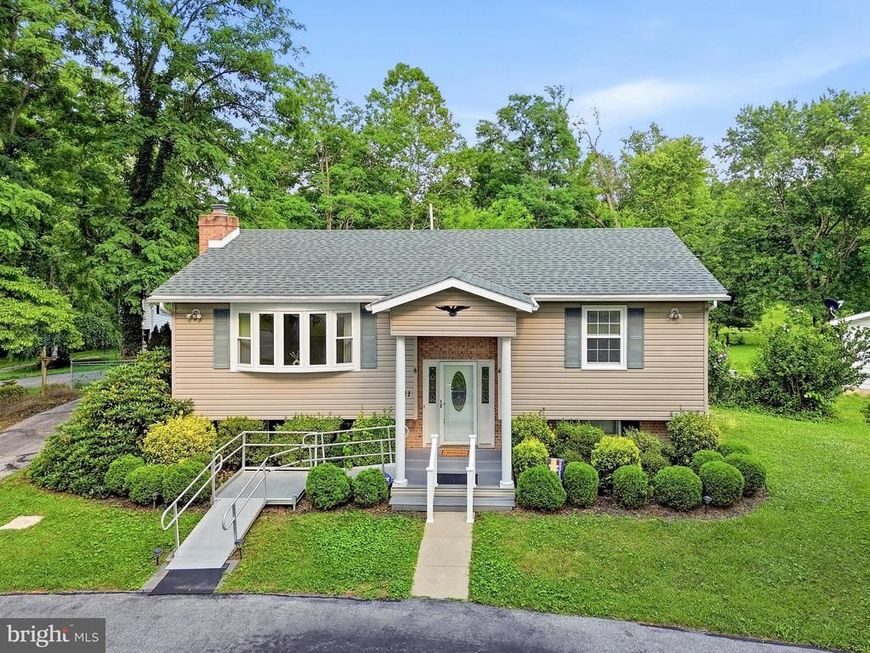 781 Tuscawilla Drive, Charles Town, WV 25414 Main Photo