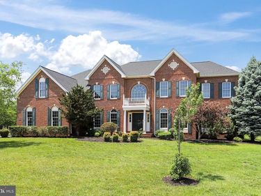 43618 PARISVILLE COURT, STERLING, VA 20166
