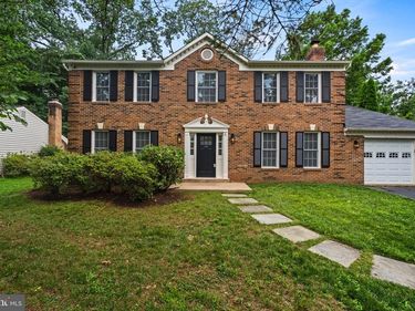 403 AUTUMN OLIVE WAY, STERLING, VA 20164