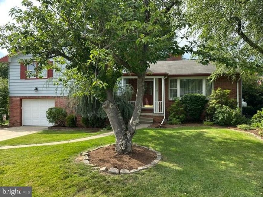 328 Cottage Place , Lewistown, PA 17044 Main Photo