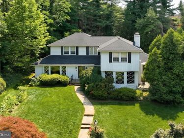 136 RATHTON ROAD, YORK, PA 17403