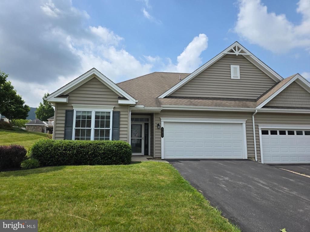131 SETTLERS WAY , BOALSBURG, PA 16827