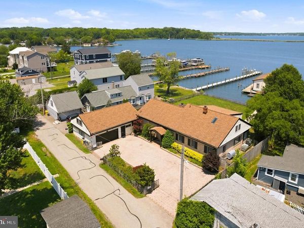 3689 1ST AVENUE, EDGEWATER, MD 21037