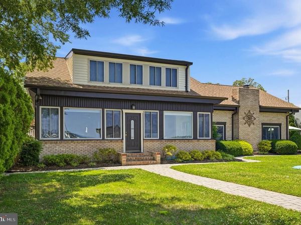 3689 1ST AVENUE, EDGEWATER, MD 21037
