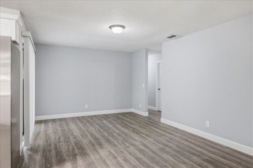 145 21st Avenue, Vero Beach, FL 32962 Photo