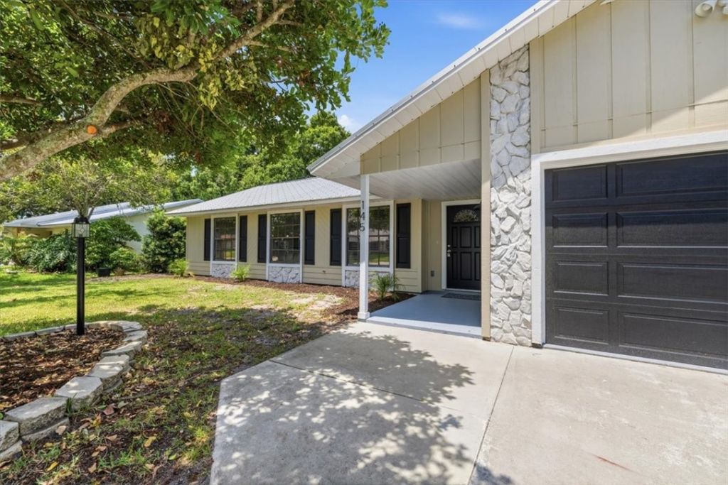 145 21st Avenue, Vero Beach, FL 32962 Photo