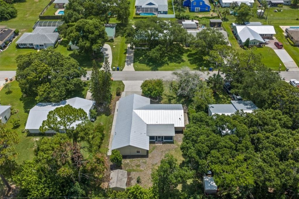 145 21st Avenue, Vero Beach, FL 32962 Photo