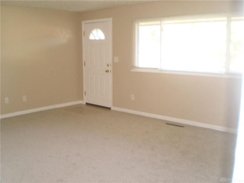 4556 Korner Drive, Huber Heights, OH 45424 Photo 11