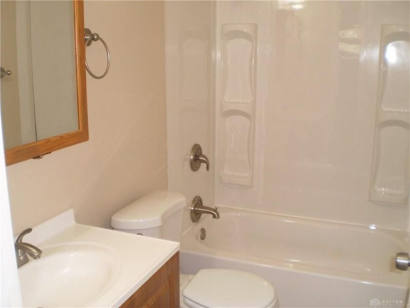 4556 Korner Drive, Huber Heights, OH 45424 Photo 13