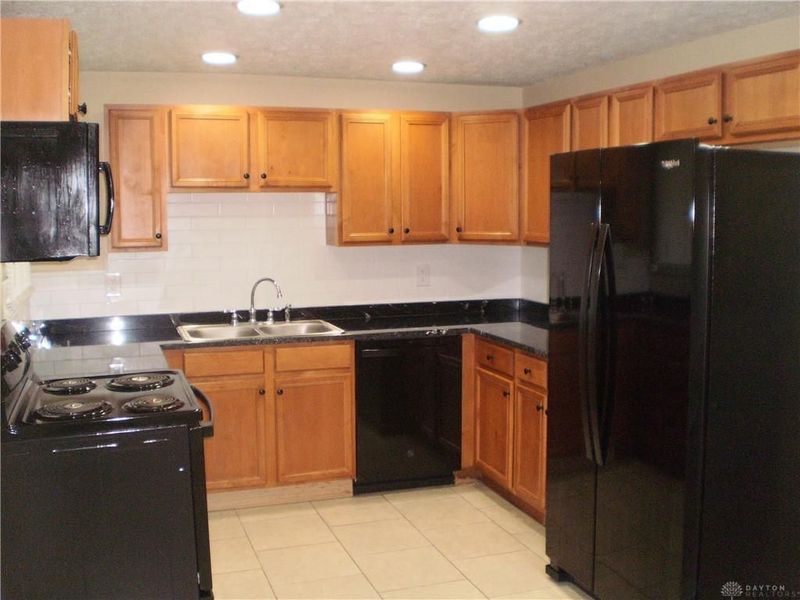 4556 Korner Drive, Huber Heights, OH 45424 Photo 6