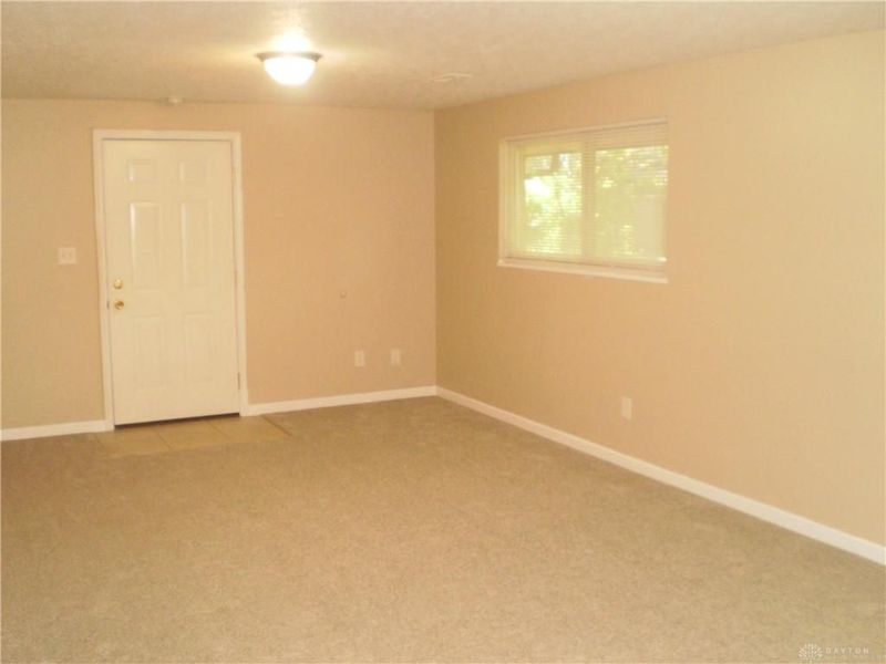 4556 Korner Drive, Huber Heights, OH 45424 Photo 9