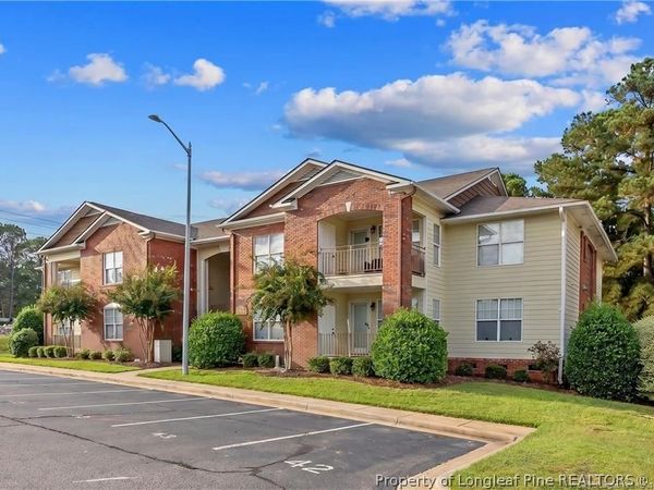 401 Meadowland Court, Unit 4, Hope Mills, NC 28348
