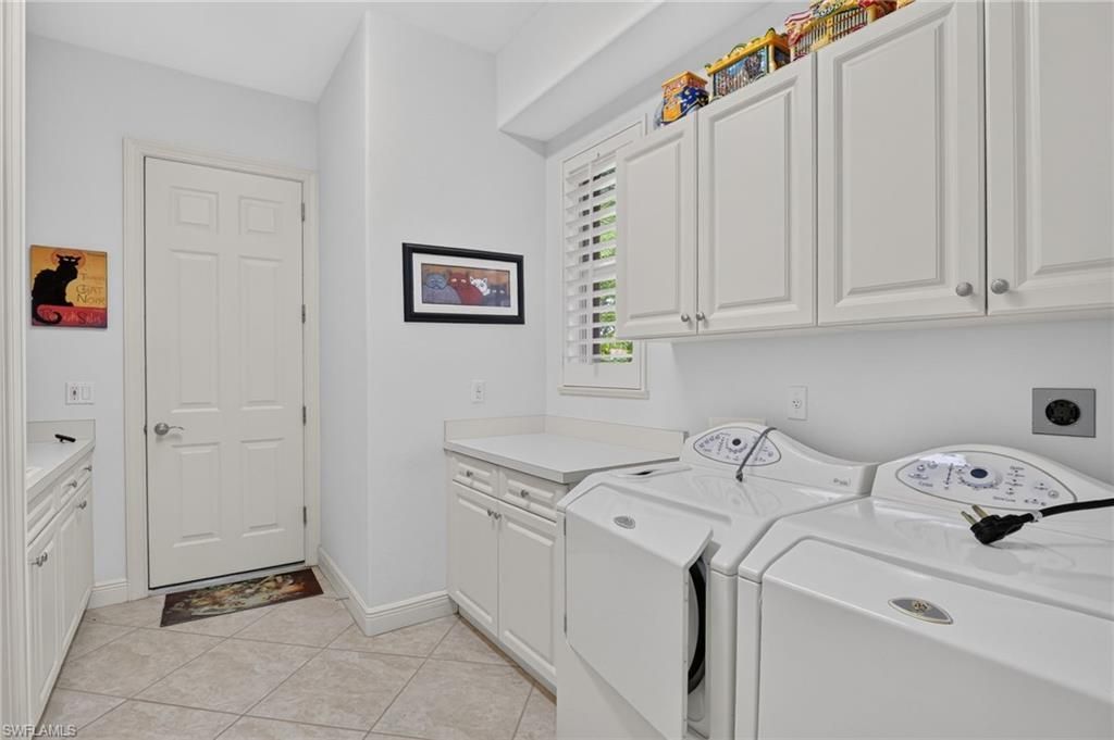 5278 Kensington High St , Naples, FL 34105 Photo