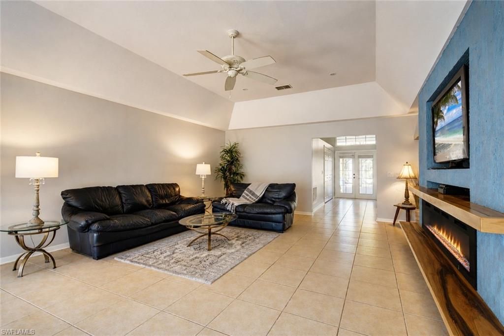 4570 16th St Ne, Naples, FL 34120 Photo