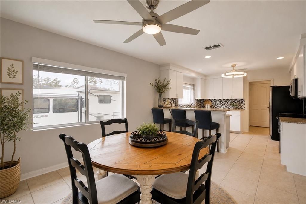 4570 16th St Ne, Naples, FL 34120 Photo