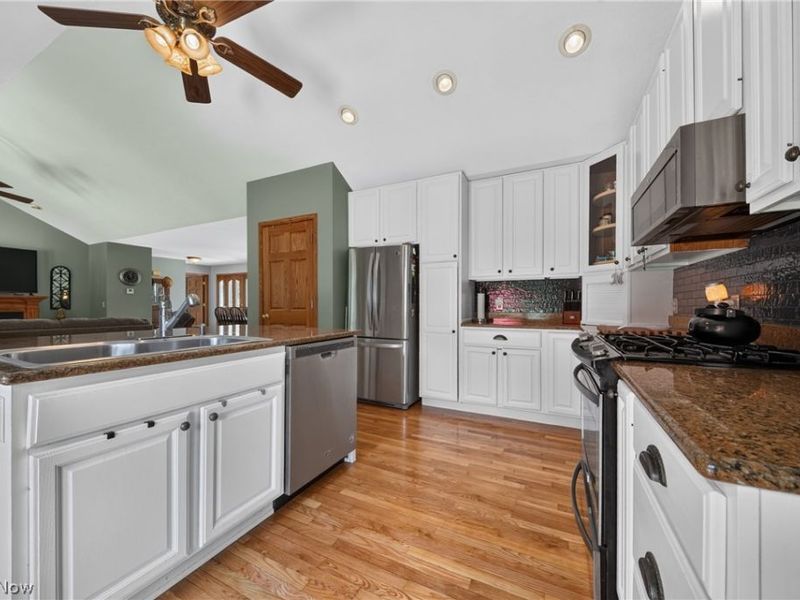 2505 Footville Richmond Road E, Jefferson, OH 44047 Photo 6