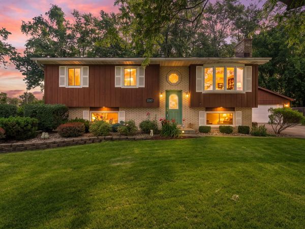 2397 Niagara Street , Portage, IN 46368