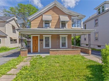 404 1st Street , Syracuse, NY 13209