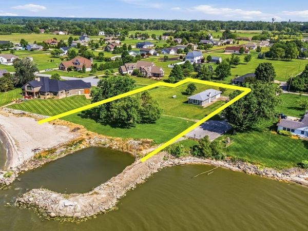 1982 Fulton Street , Port Clinton, OH 43452